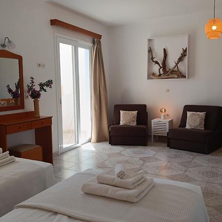 Studios Fokia Beach Амоопи Екстериор снимка