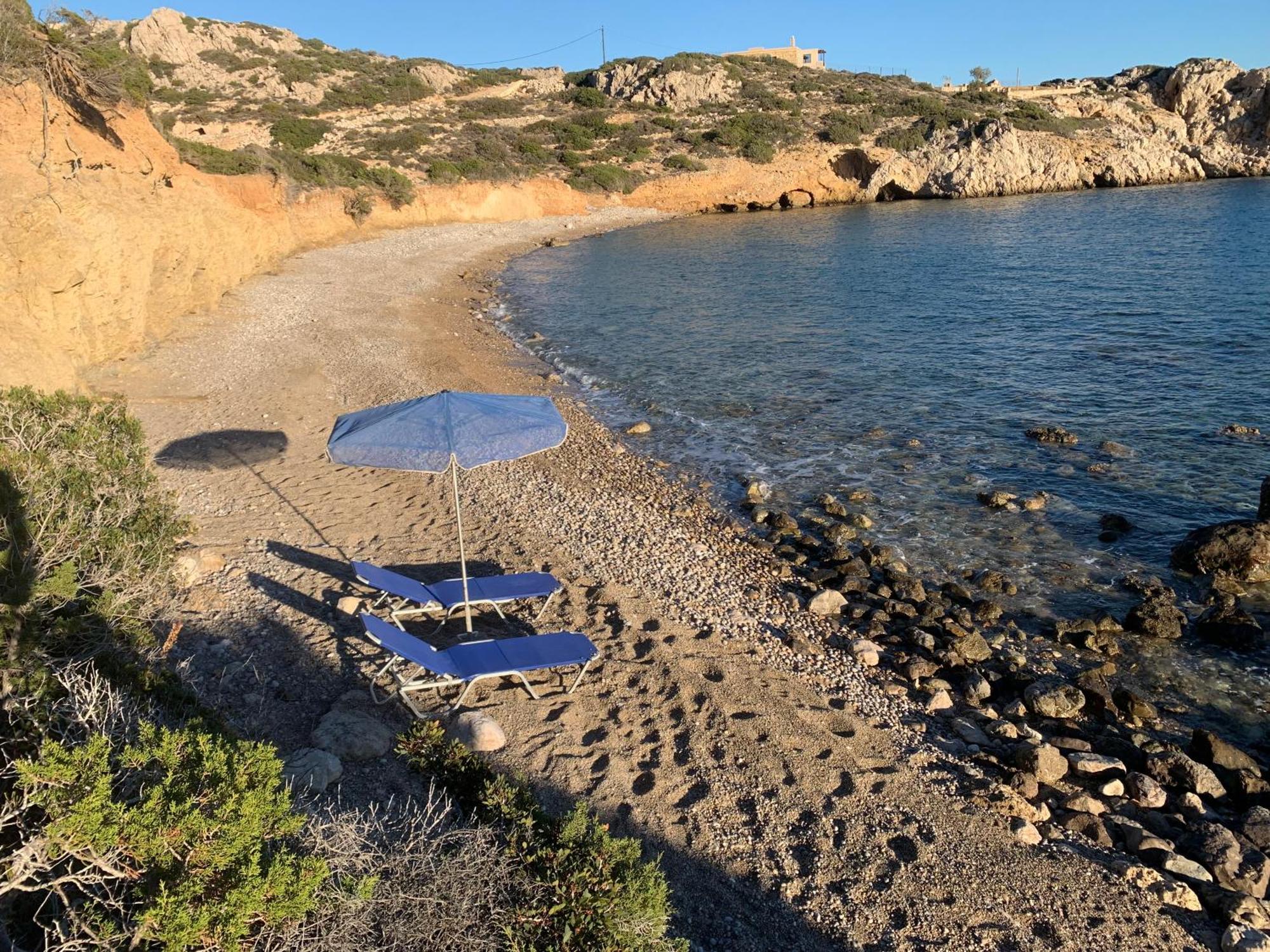 Studios Fokia Beach Амоопи Екстериор снимка